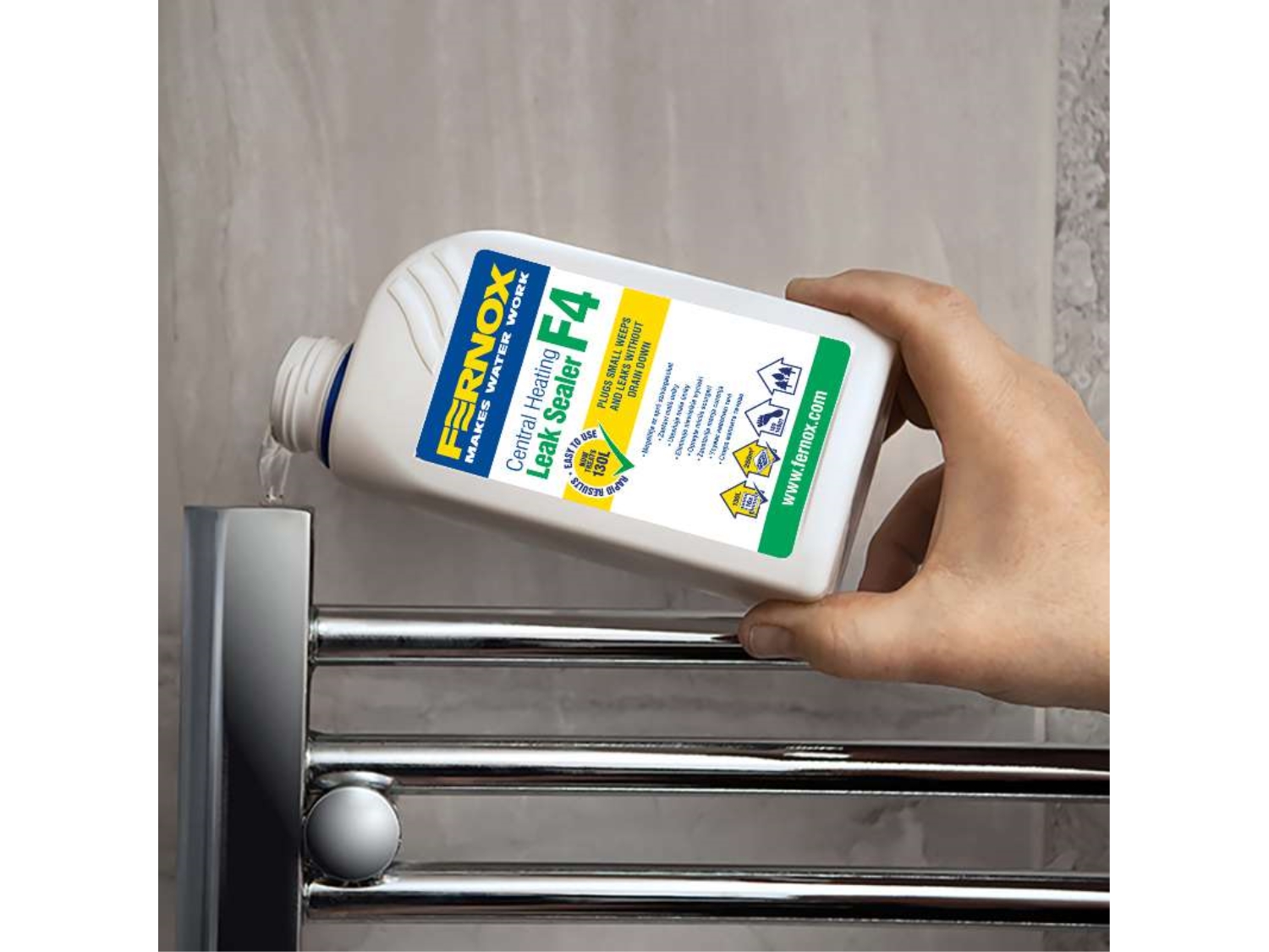 SOLUTIE ETANSARE SCURGERI DIN INSTALATII FERNOX LEAK SEALER F4 500 ML 2